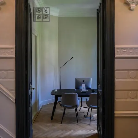 The Scent Hotel 3*